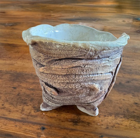 Notley_liz_planter_may25_stoneware Banyule Open Studios