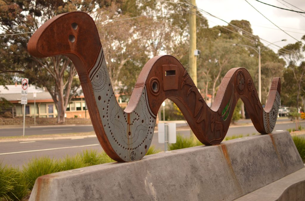serpent-river-sculpture-lower-plenty-phillip-howe Banyule Open Studios